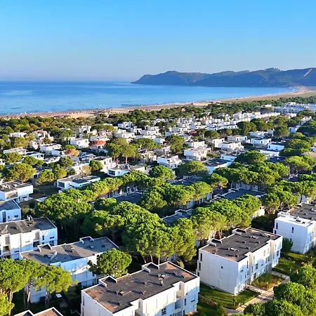 Beachside With Garden 283 Apartment
