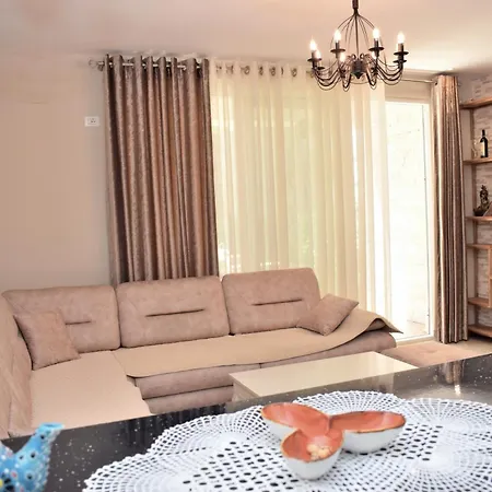 Apartman Beachside With Garden 283 *